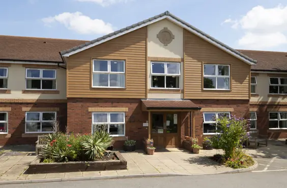 Oakwood Grange - outside view of care home